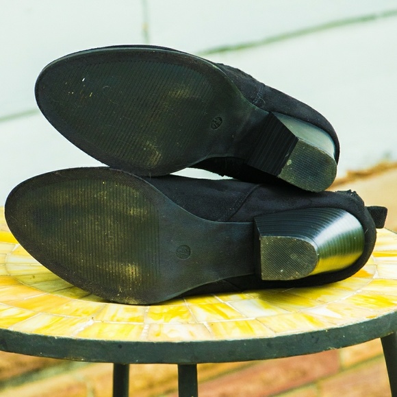 Wild Diva Black Boots - Picture 2 of 4